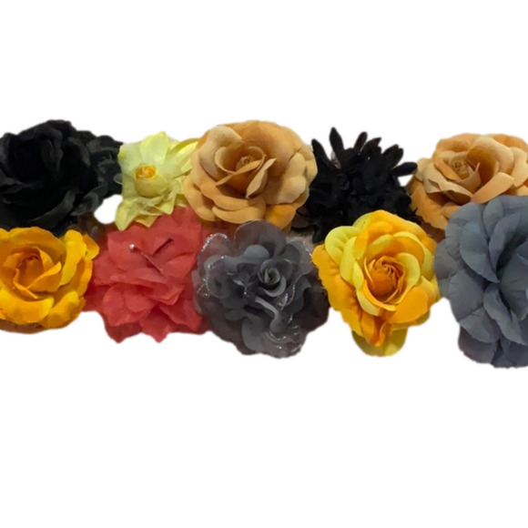 FLOWERS PIN CLIP PONYTAIL OPTION ON EACH - Picture 1 of 9